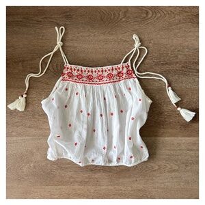 Free people white and red embroidered top 🤍